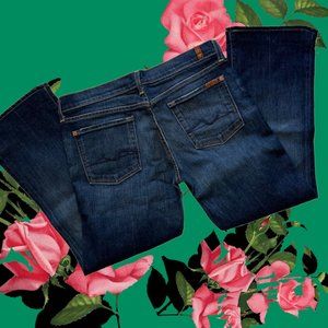 7 For all Mankind Jeans | Stretch size 30 / 10 & 11 | Dark color WOMEN